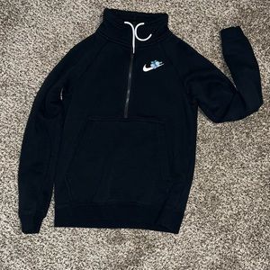 Black & Floral Nike Half Zip Pull Over Size XSmall